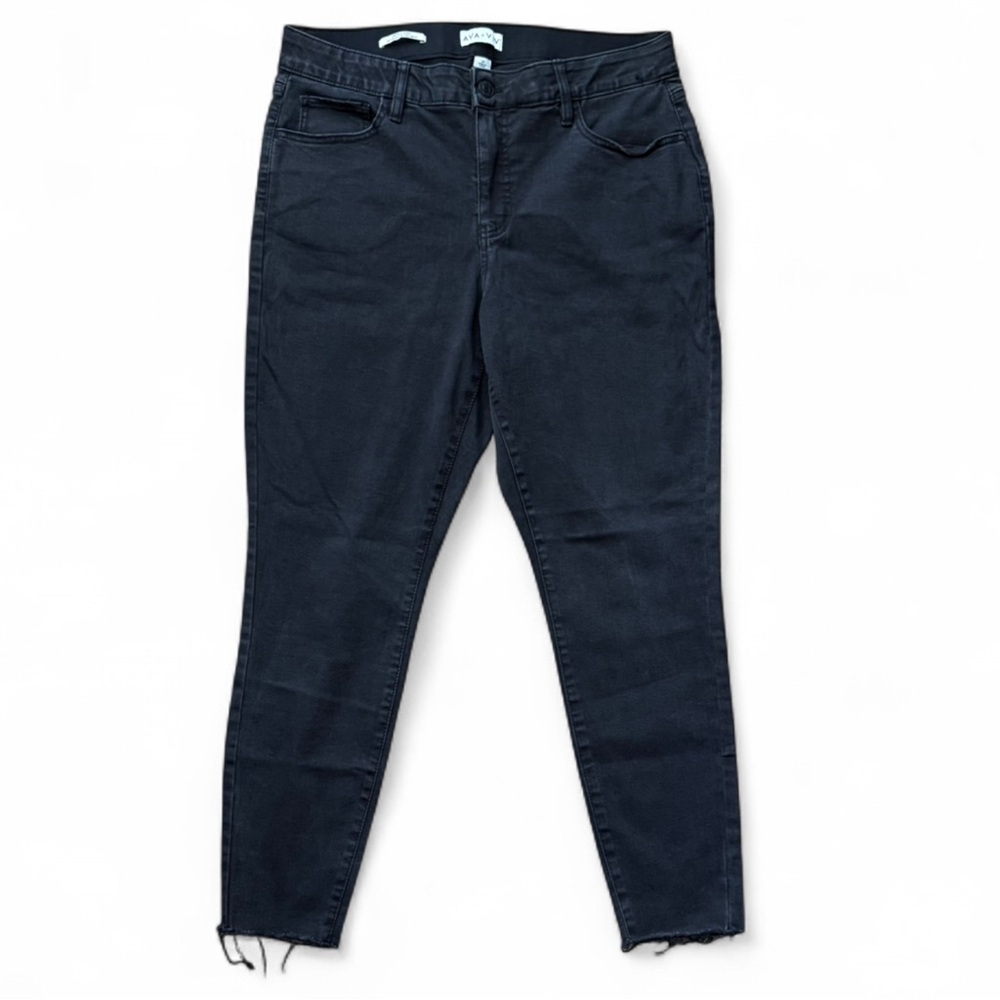 Ava & Viv Black Mid-Rise Skinny Jeans